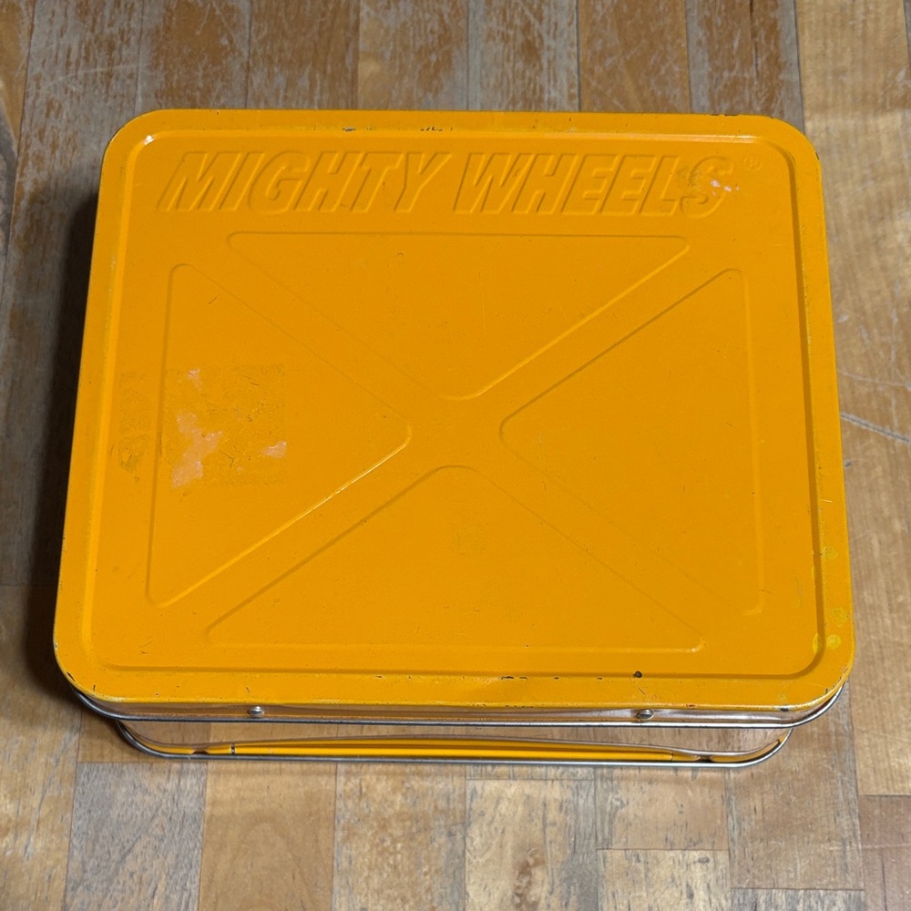 Vintage 1990’s Mighty Wheels yellow lunchbox